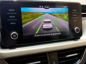 Skoda Kamiq 1.5 TSI 110 kW - Foto 36