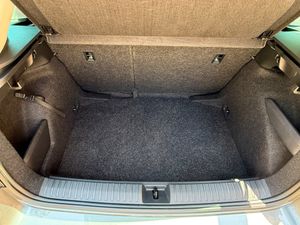 Skoda Kamiq 1.5 TSI 110 kW - Foto 22