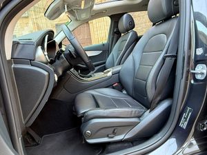 Mercedes GLC 200 4MATIC - Foto 13