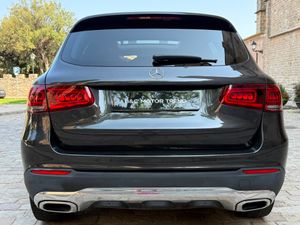 Mercedes GLC 200 4MATIC - Foto 5