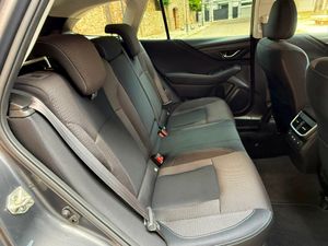 Subaru Outback 2.5i Trek - Foto 25