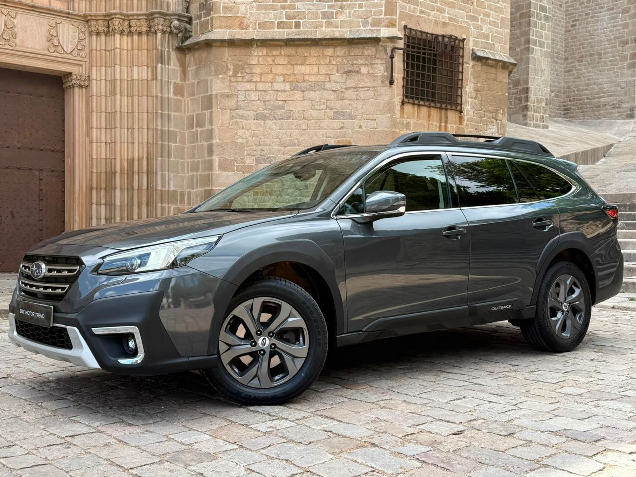 Subaru Outback 2.5i Trek - Foto 1