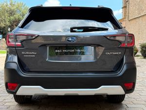 Subaru Outback 2.5i Trek - Foto 6