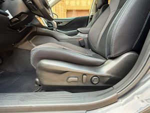 Subaru Outback 2.5i Trek - Foto 18