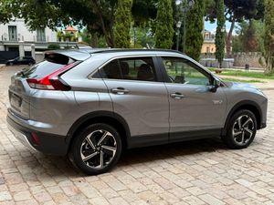 Mitsubishi Eclipse Cross PHEV Kaiteki 4WD - Foto 5