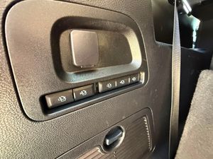 Ford S Max Titanium 2.5 FHEV 140 kW - Foto 24