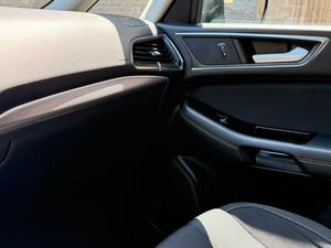 Ford S Max Titanium 2.5 FHEV 140 kW - Foto 35