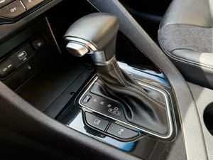 Kia Niro 1.6 GDi HEV 141 CV Emotion - Foto 37