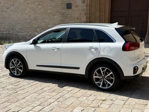 Kia Niro 1.6 GDi HEV 141 CV Emotion - Foto 8