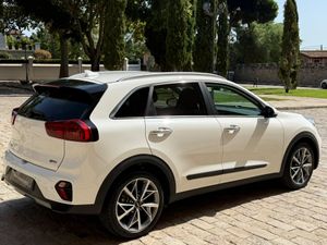 Kia Niro 1.6 GDi HEV 141 CV Emotion - Foto 5