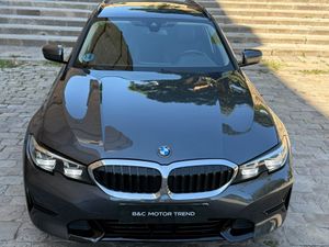 BMW Serie 3 320d Touring - Foto 3