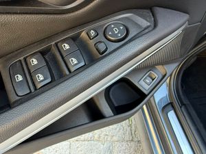 BMW Serie 3 320d Touring - Foto 15