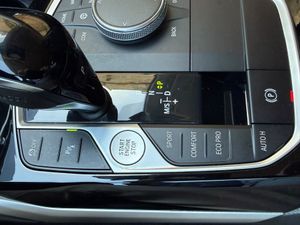 BMW Serie 3 320d Touring - Foto 42