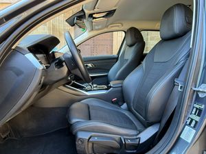 BMW Serie 3 320d Touring - Foto 16