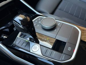 BMW Serie 3 320d Touring - Foto 41