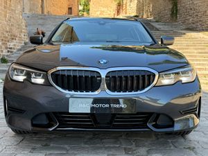 BMW Serie 3 320d Touring - Foto 3