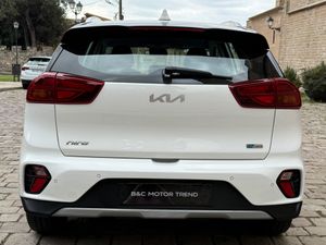 Kia Niro 1.6 GDi HEV 141 CV Drive - Foto 6