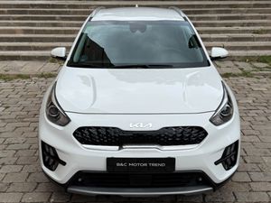 Kia Niro 1.6 GDi HEV 141 CV Drive - Foto 3