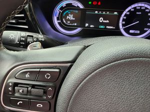Kia Niro 1.6 GDi HEV 141 CV Drive - Foto 23