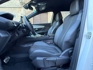 Peugeot 5008 GT BlueHDi 130 EAT8 - Foto 16