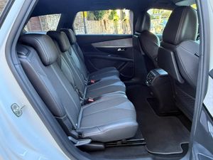 Peugeot 5008 GT BlueHDi 130 EAT8 - Foto 22
