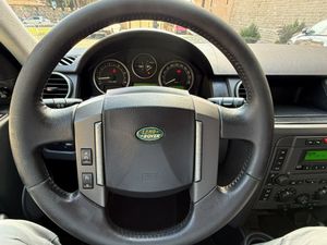 Land-Rover Discovery 3 TDV6 2.7 SE CommandShift - Foto 27