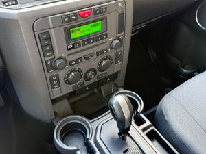 Land-Rover Discovery 3 TDV6 2.7 SE CommandShift - Foto 32