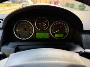 Land-Rover Discovery 3 TDV6 2.7 SE CommandShift - Foto 28