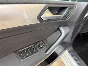 Volkswagen Touran Advance 2.0 TDI 90 kW - Foto 23