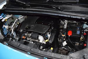 Peugeot Partner Premium Standard 600kg BlueHDi 75 CV  - Foto 26