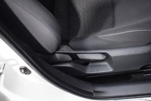 Toyota Corolla 1.8 125H ACTIVE TECH ECVT  - Foto 10
