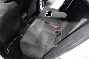 Toyota Corolla 1.8 HYBRID ACTIVE TECH E-CVT  - Foto 15