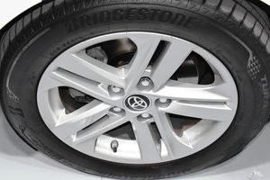 Toyota Corolla 1.8 HYBRID ACTIVE TECH E-CVT  - Foto 28