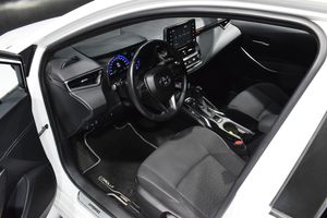Toyota Corolla 1.8 HYBRID ACTIVE TECH E-CVT  - Foto 8