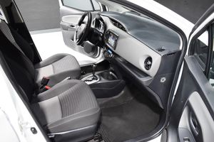 Toyota Yaris 1.5 100H Active Tech  - Foto 9