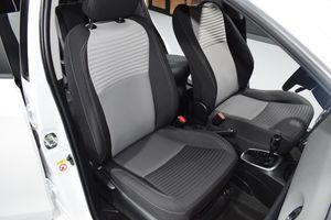 Toyota Yaris 1.5 100H Active Tech  - Foto 11