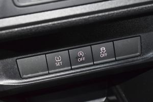 Volkswagen Caddy Profesional Kombi BMT 2.0 100 CV  - Foto 18