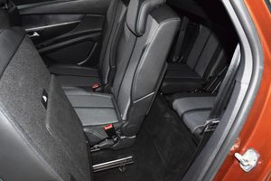 Peugeot 5008 Allure 1.5 HDI 130CV  - Foto 40