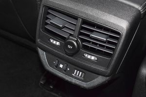 Peugeot 5008 Allure 1.5 HDI 130CV  - Foto 13