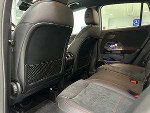 Mercedes GLA 180/Paquete Premium/llanta 19