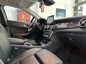 Mercedes GLA 180 7G-DCT Edition   - Foto 14