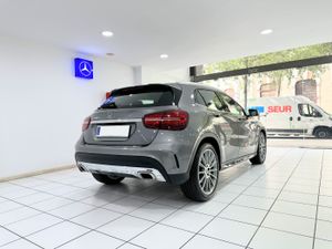 Mercedes GLA 180 7G-DCT Edition   - Foto 26