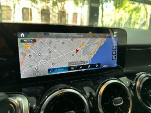 Mercedes Clase GLB 200 d /AMG Line/Llanta 19
