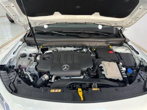 Mercedes Clase GLB 200 d /AMG Line/Llanta 19