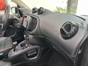 Smart Fortwo EQ Cabrio/BRABUS Style   - Foto 16