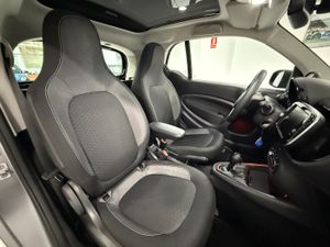 Smart Fortwo EQ   - Foto 24