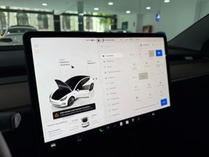 Tesla Model 3 Gran Autonomía  con traccion integral   - Foto 15