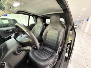 Smart Fortwo EQ Brabus Limited Edition 1/1   - Foto 15