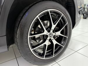 Mercedes GLC 300 e 4MATIC   - Foto 31