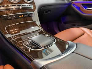 Mercedes GLC 300 e 4MATIC   - Foto 13